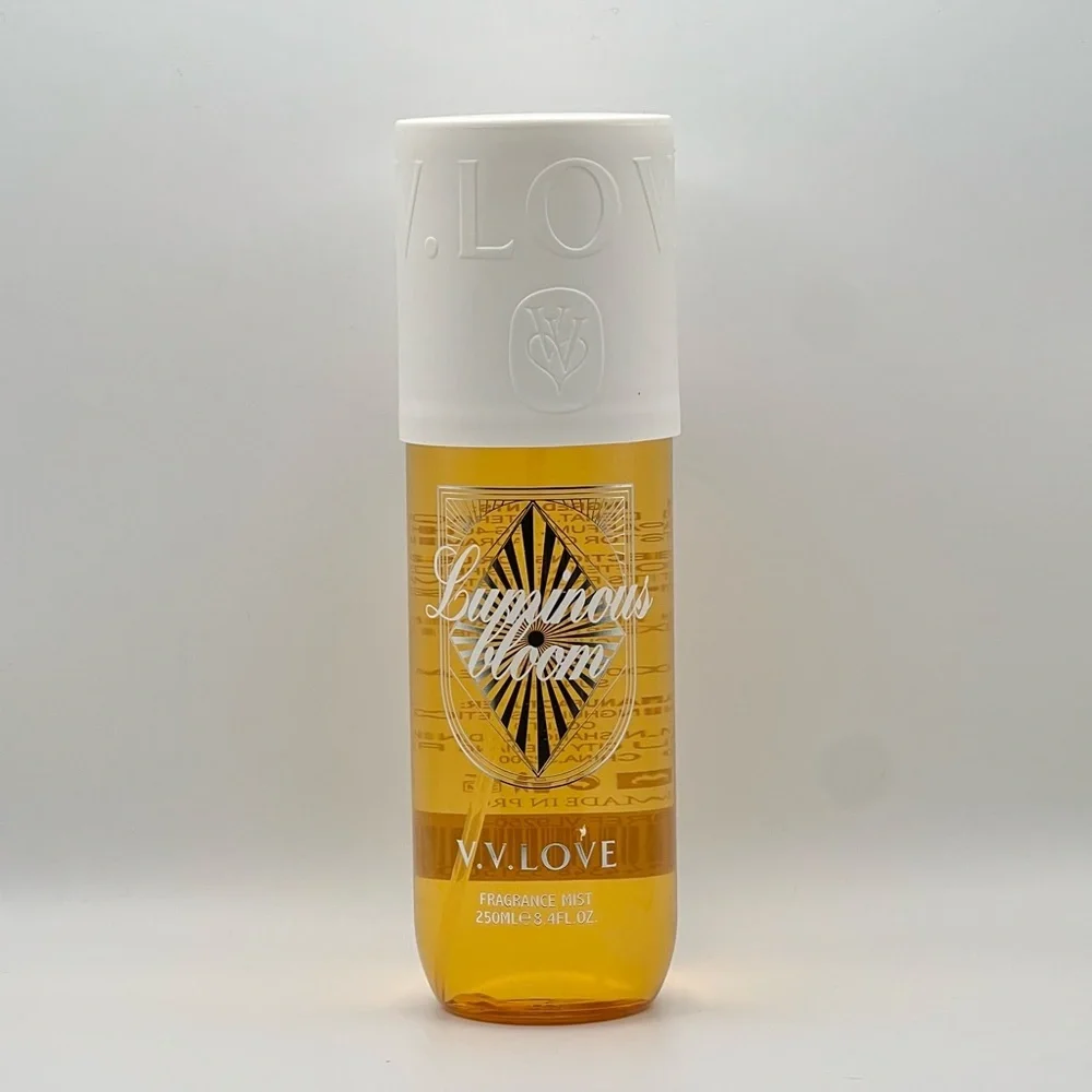 Luminous Bloom Fragrance Mist - Enchanting Floral Scent